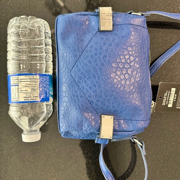 💙Danielle Nicole💙Crossbody Bag BNWT - Picture 2 of 7